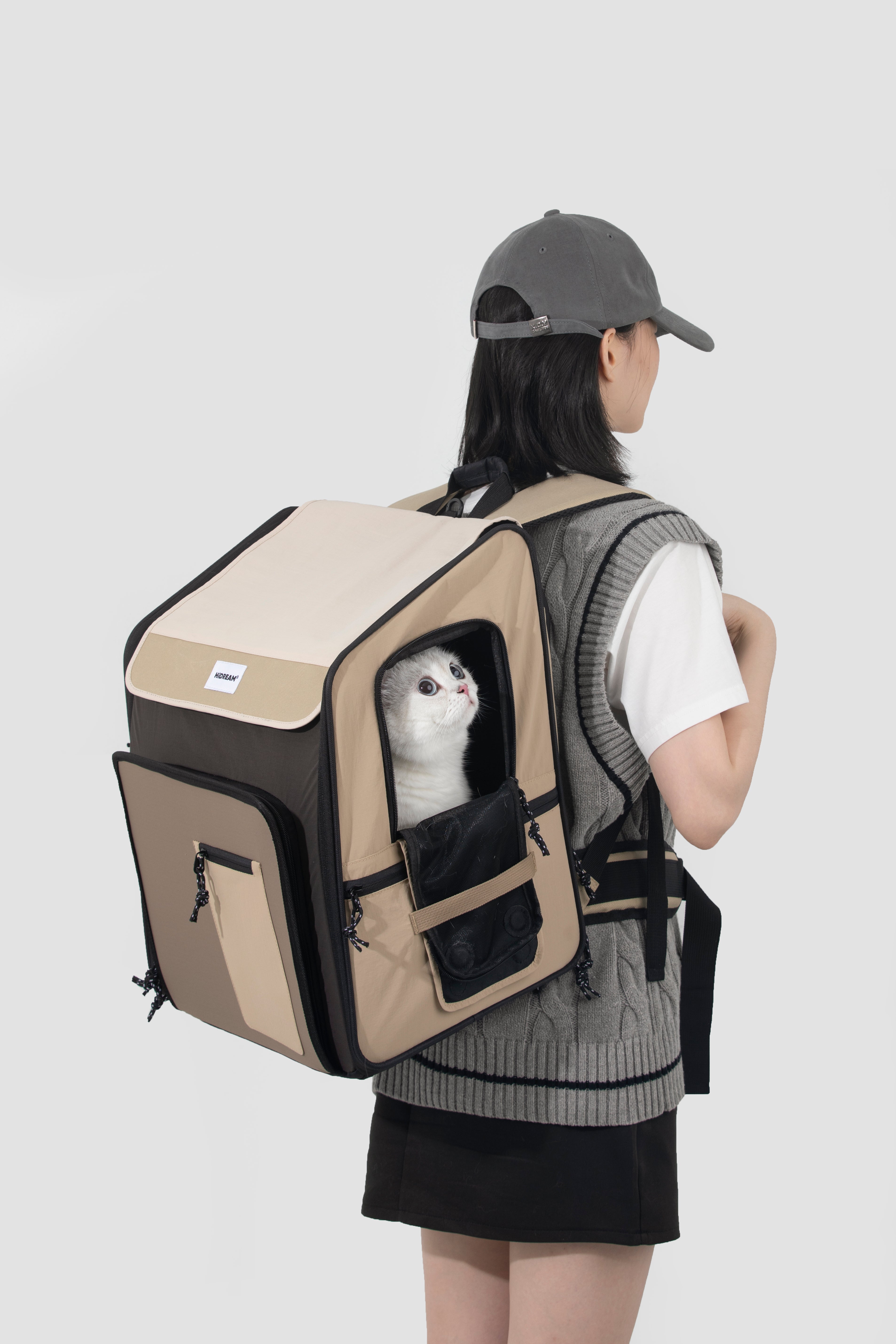 Dual-Expandable Tent Pet Backpack Carrier for Cats & Small Dogs - HiDREAM Australia