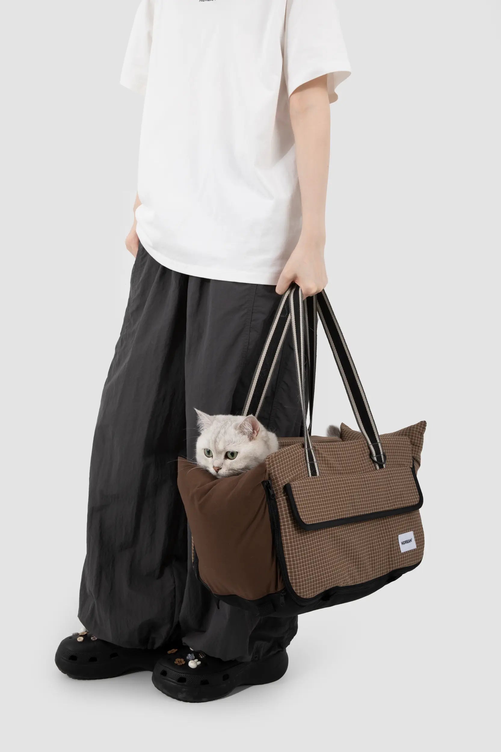 Console Pet Carrier – 2-in-1 Car Booster Seat & Travel Tote - HiDREAM Australia