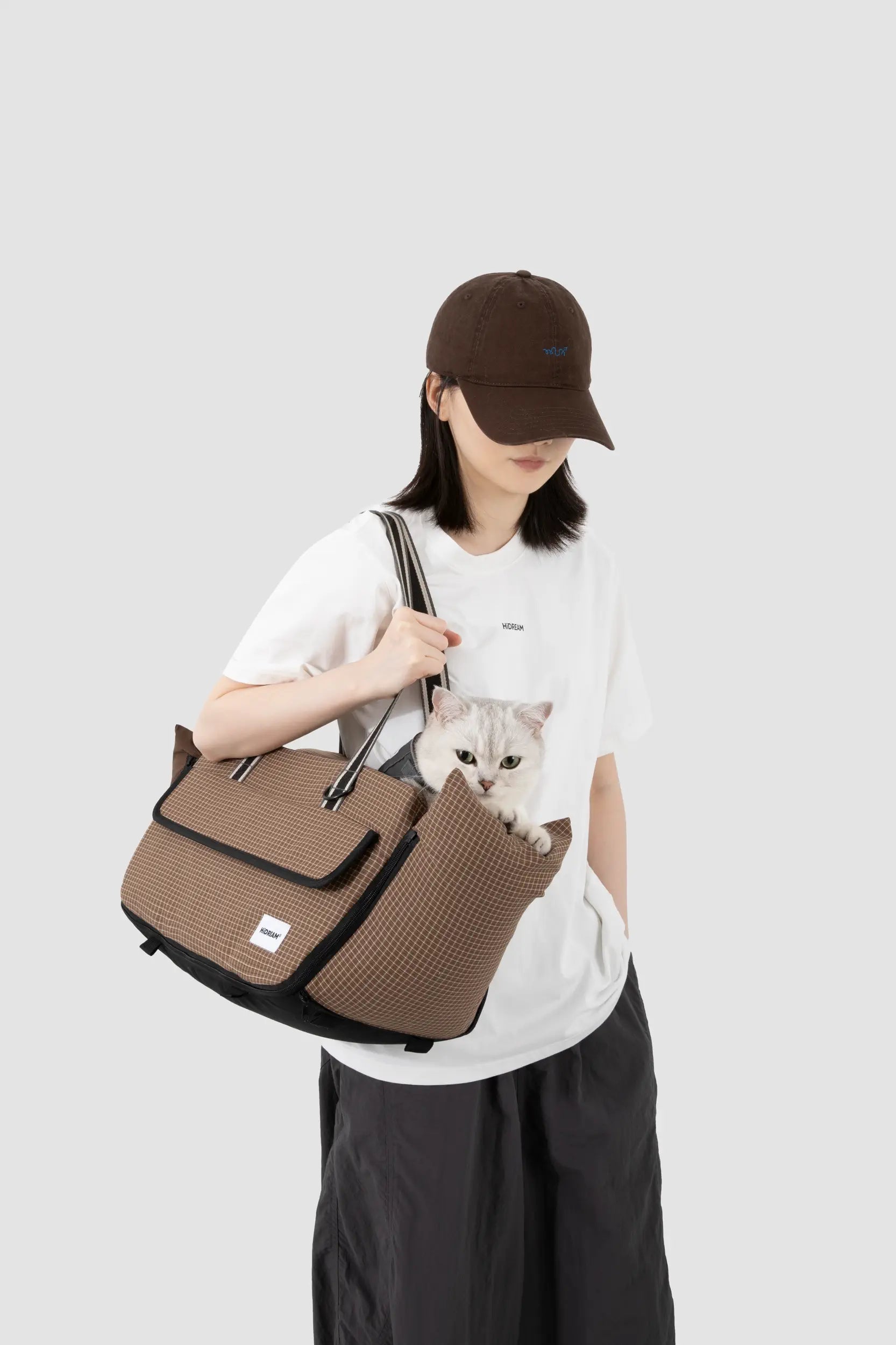 Console Pet Carrier – 2-in-1 Car Booster Seat & Travel Tote - HiDREAM Australia