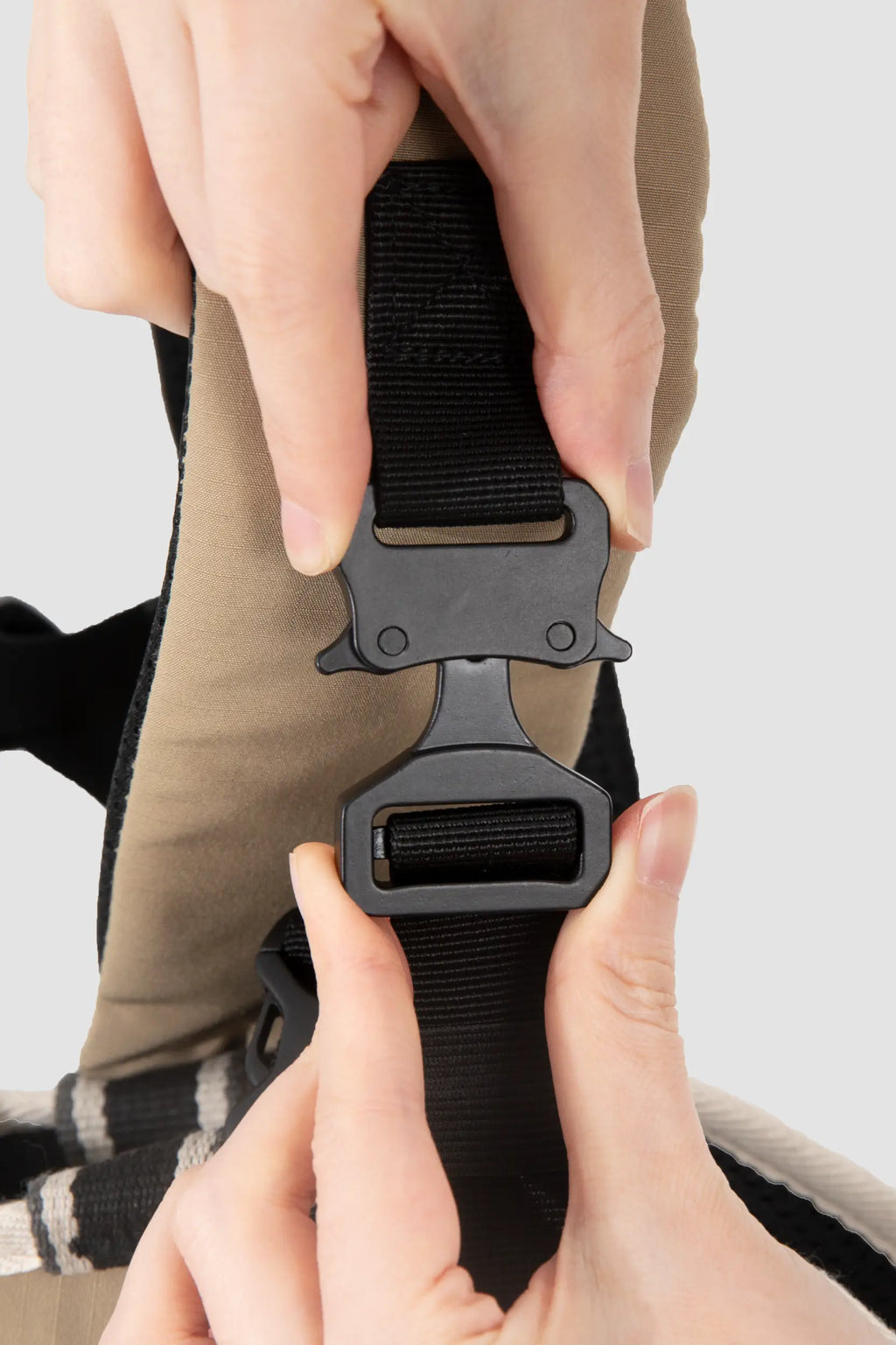 Spine-Friendly Dog Carrier Backpack – Horizontal, Legs-Out Design